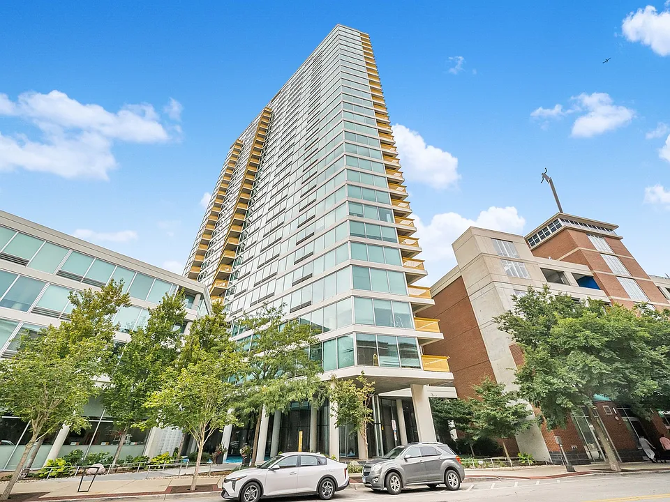 1720 Maple Ave #1260