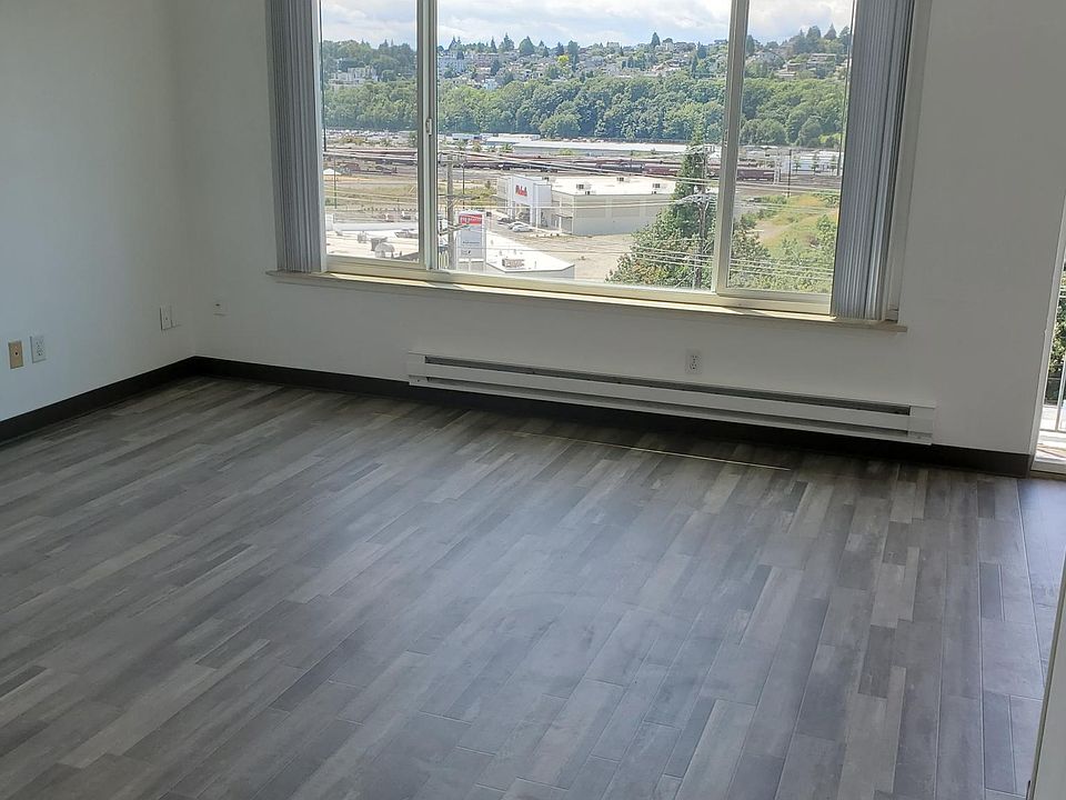 1st image of 2501 14th Ave W #34