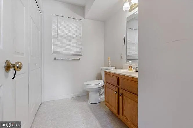 16 Ashburg Dr — Photo 5