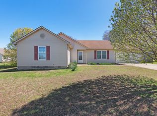 192 Eagle Ridge Dr, Oakfield, TN 38362