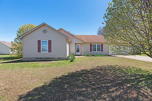 192 Eagle Ridge Dr Photo 1