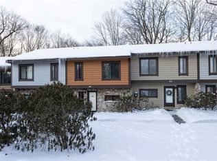 14 Zurich Way, Champion, PA 15622