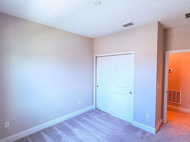 6495 Cyrils Dr — Photo 22