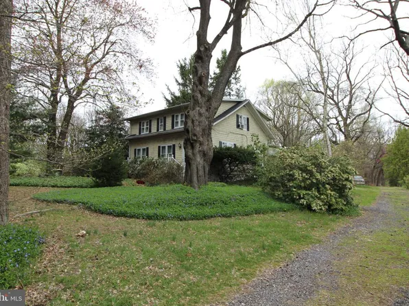 3187 Ridgeview Ct, Garnet Valley, PA 19060