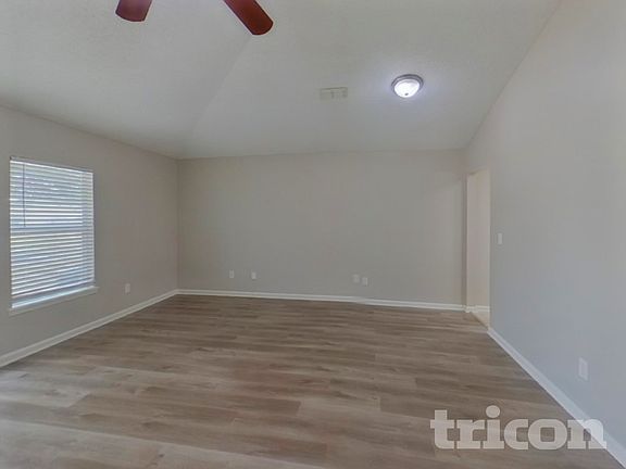 4th image of 8325 Stelling Dr S