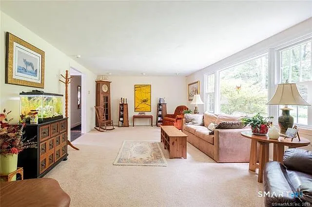 141 Flintlock Rd — Photo 4