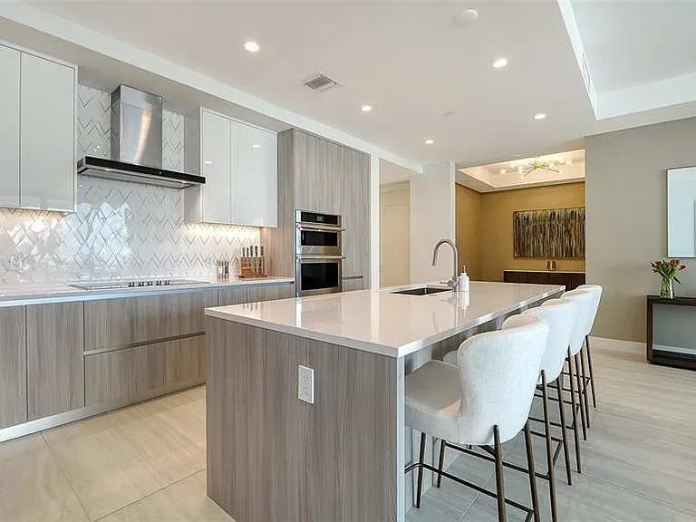 301 Quay Commons Dr #704 — Photo 19