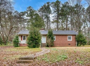 101 Simmons Dr, Clinton, SC 29325