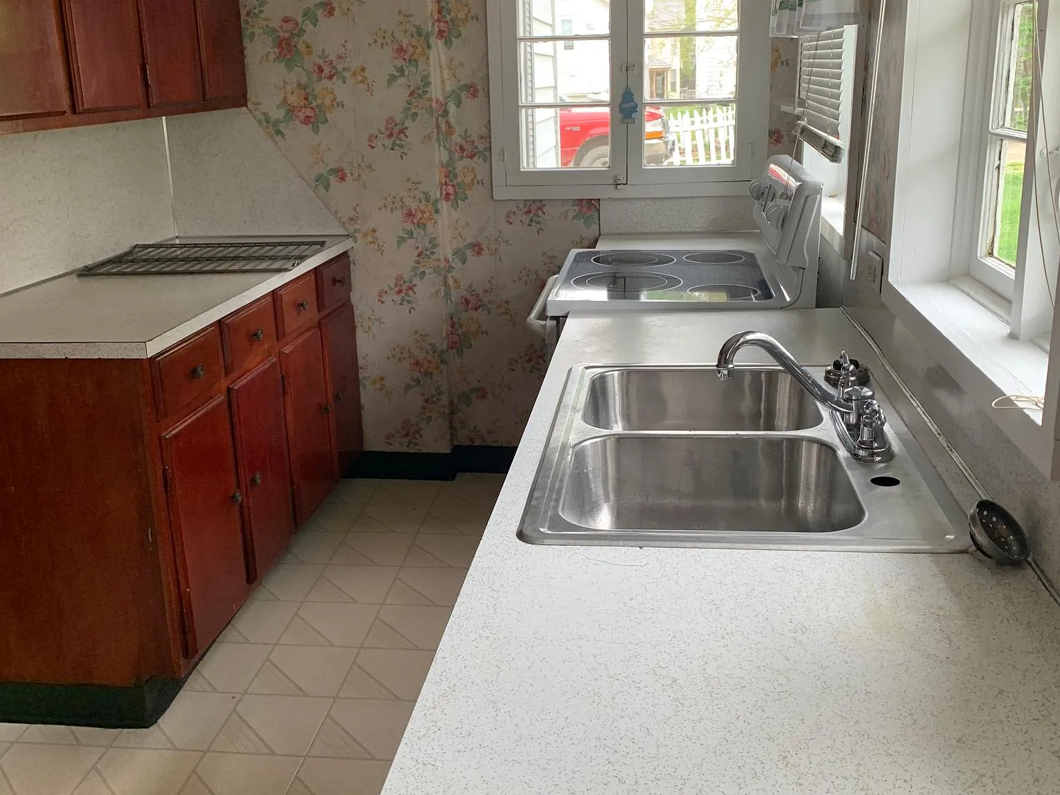 315 N 10th St — Photo 3