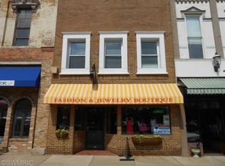 8 N Howell St, Hillsdale, MI 49242