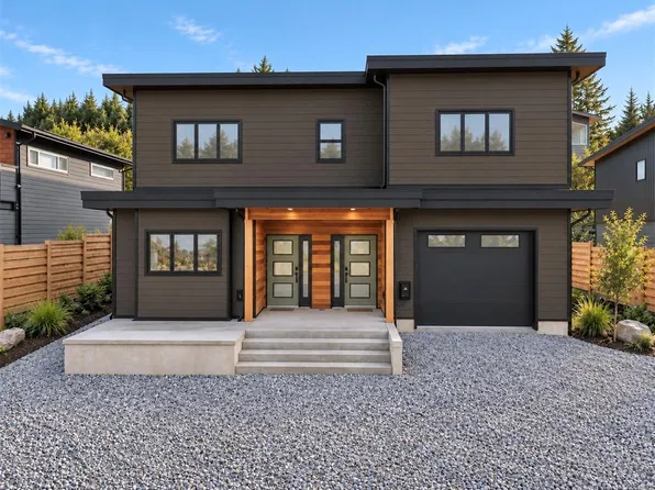 535 Gibson St, Tofino, BC V0R 2Z0