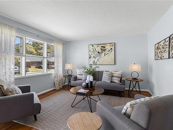 4th image of 3302 Stamford Rd