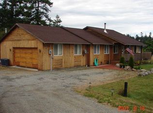 1742 Stephen St, Oak Harbor, WA 98277