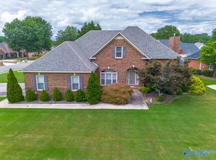 1804 Townshend Trce SW, Decatur, AL 35603