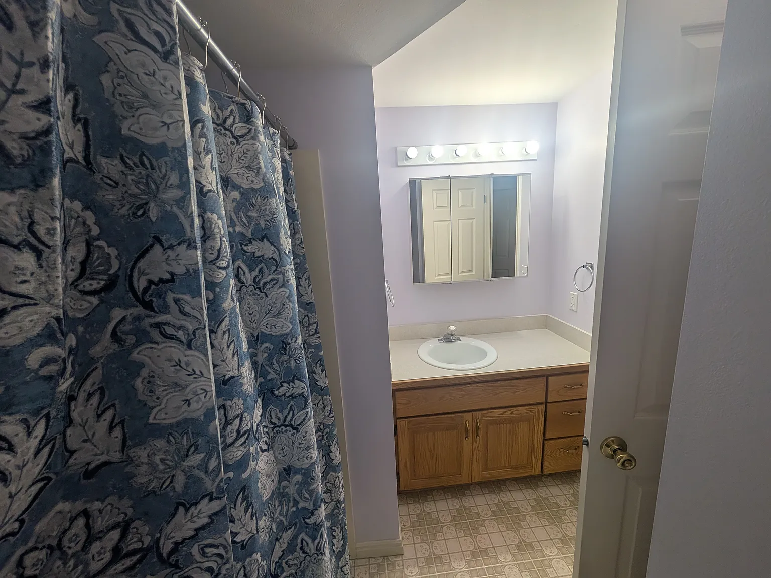 4 bed, $700 — Photo 4
