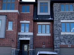 92 Monarch Woods Dr, Kitchener, ON N2P 2Y9
