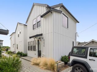 4131 40th Ave SW #C, Seattle, WA 98116