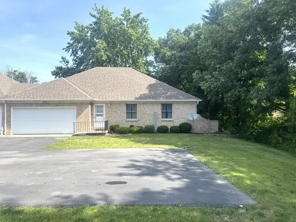 641D Begonia St SE, Demotte, IN 46310