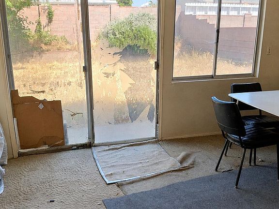 4th image of 45339 Raysack Ave