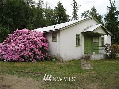 3733 Humphrey Hill Road photo 1