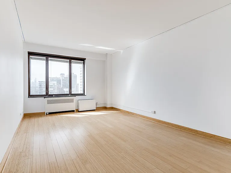 3100 N Lake Shore Dr #1906 — Photo 13