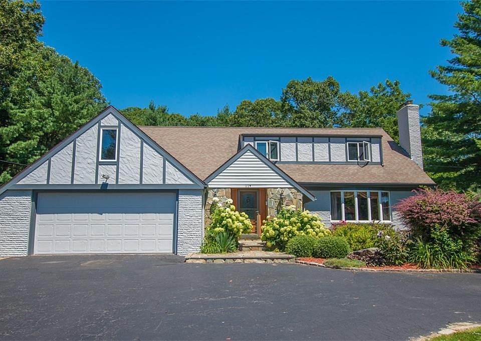 1st image of 115 Hamilton Dr