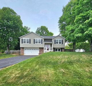 74 Clarion Dr, Fredericksburg, VA, 22405