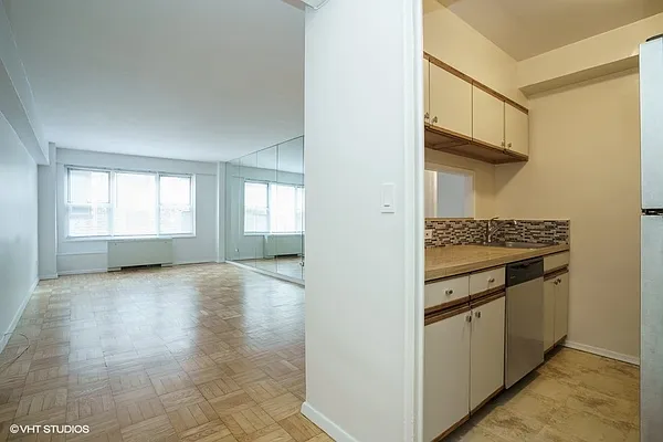 Sold by Herbert Haft LREB | media 27