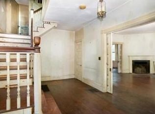 1 Perrin Rd, Brookline, MA 02445