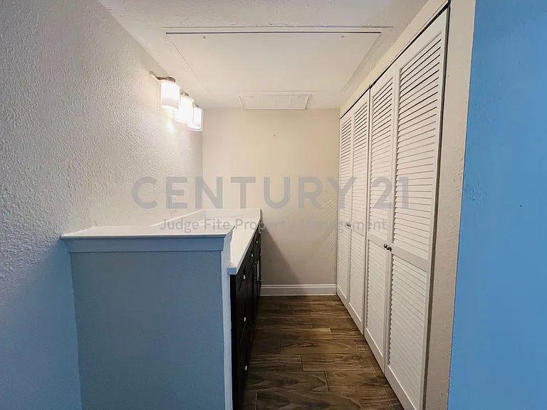 4220 Madera Rd — Photo 14