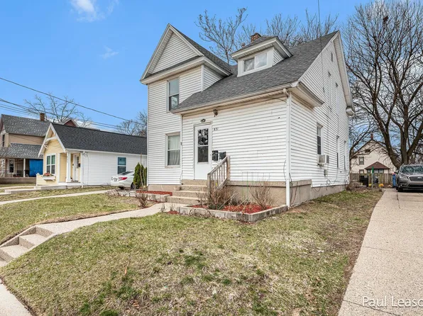 831 Alexander St SE, Grand Rapids, MI 49507