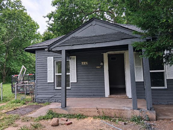 2nd image of 1861 N Morgan St