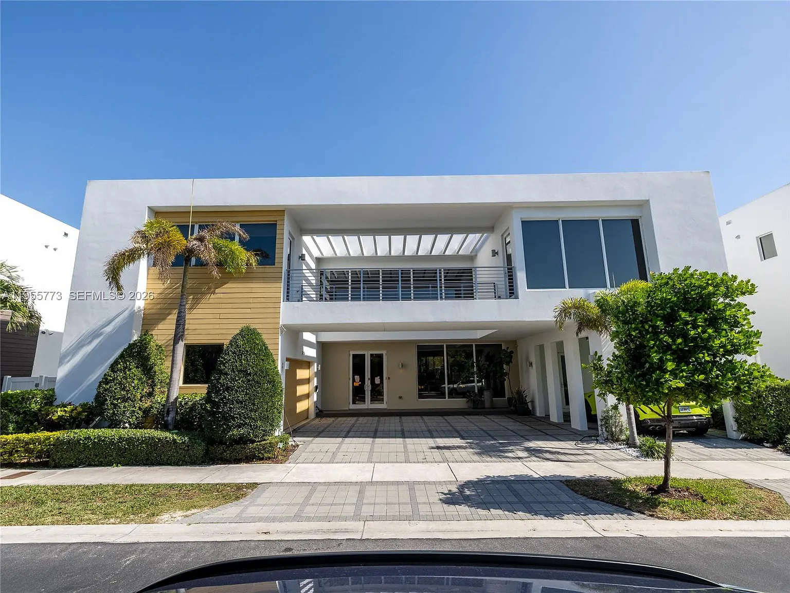 Doral Commons Residential — Photo 2