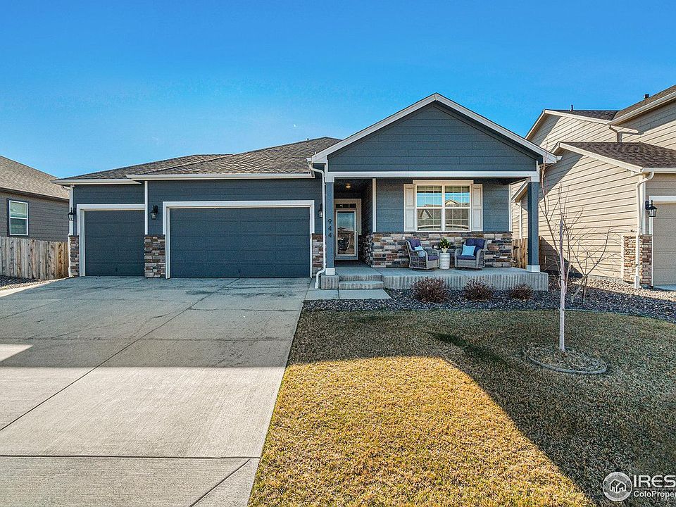 1st image of 944 Camberly Dr