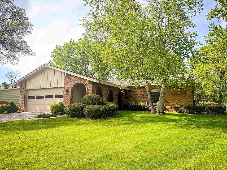1st image of 1511 Brookwood Dr