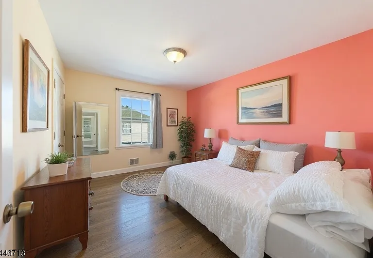 128 Baltimore Ave — Photo 7