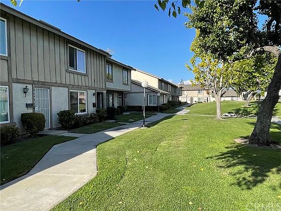 5th image of 3040 Bradford Pl APT B