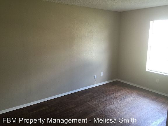 5th image of 300 N Wells Ave APT 101