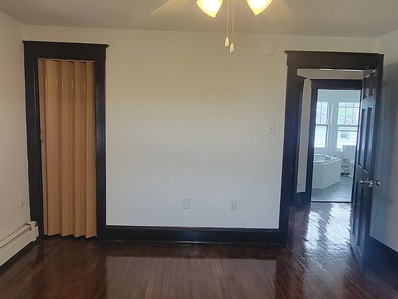2nd image of 14 Coal St #14