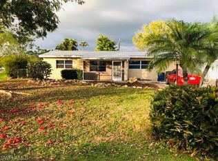 201 E Penn Rd, Lehigh Acres, FL 33936