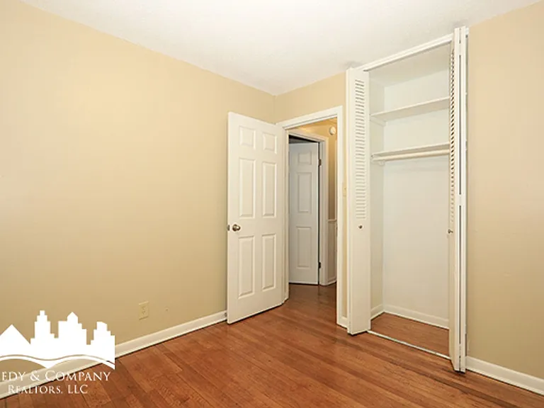 4227 Kenosha Rd — Photo 8