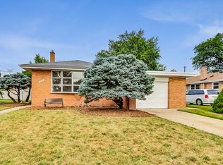 9230 Odell Ave, Morton Grove, IL 60053