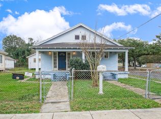 636 Leboeuf St, New Orleans, LA 70114