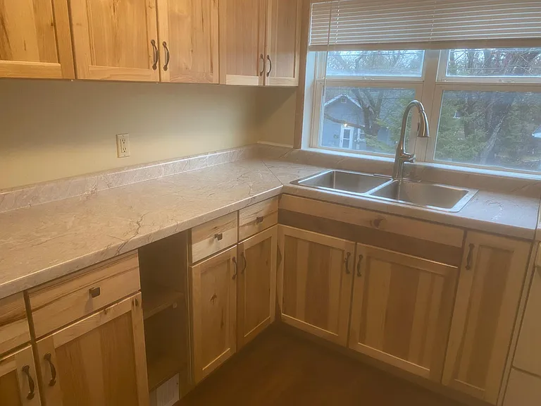 1418 Irvine Ave NW #C — Photo 3