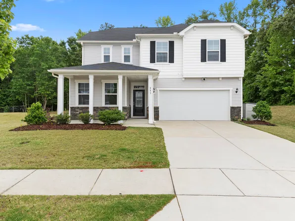 283 Summer Ranch Dr, Fuquay Varina, NC 27526