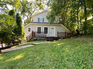 69 Jerusha Ave, Elgin, IL 60123