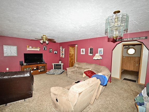 4th image of 1137 S Shawnee Dr
