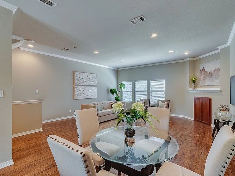 2816 Lubbock Ave — Photo 12