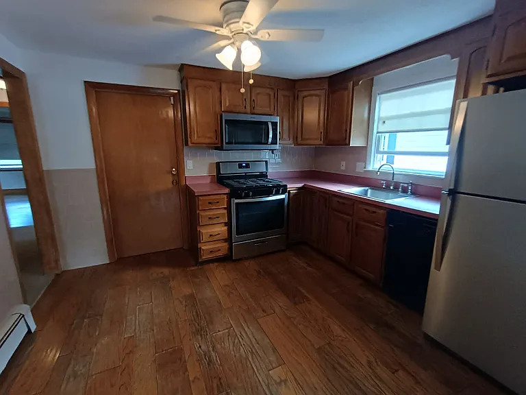 51 Winter St — Photo 3