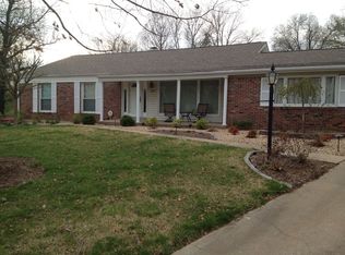 333 Norwich Ct, Ballwin, MO